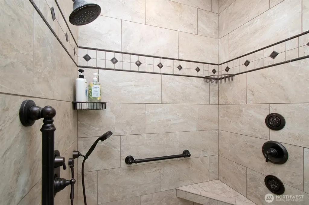 74 Shauna Place Sequim WA 98382