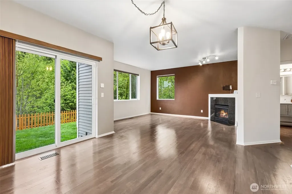 1398 Ebbets Drive SW Tumwater WA 98512