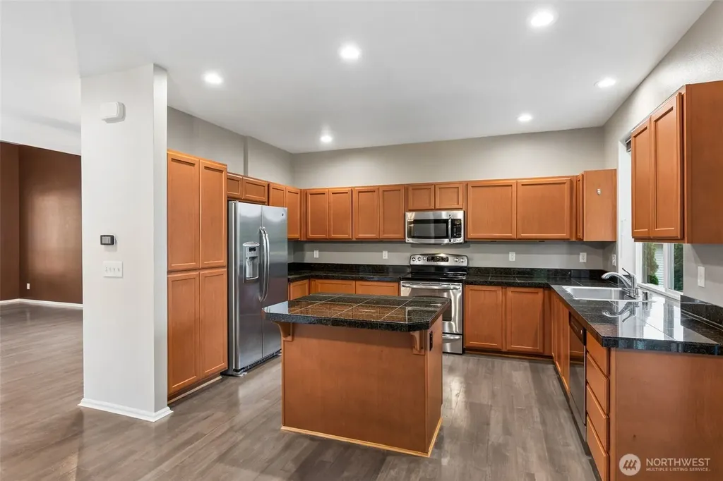 1398 Ebbets Drive SW Tumwater WA 98512