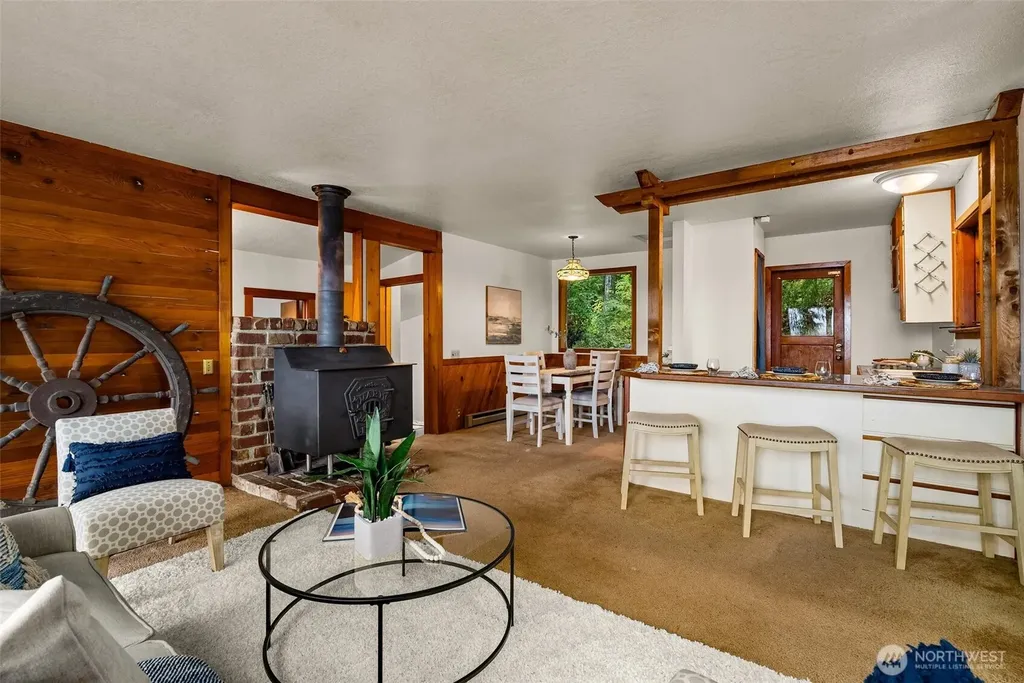 5321 Sunrise Beach Road NW Olympia WA 98502