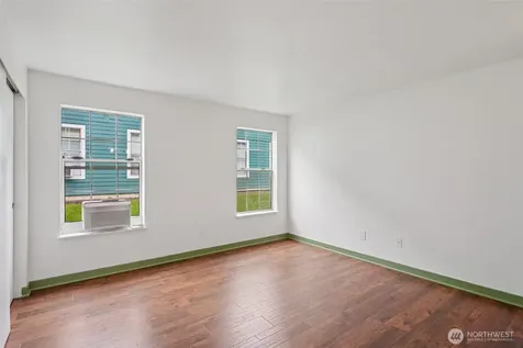 16419 Spruce Way Lynnwood WA 98037