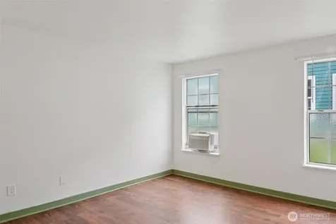 16419 Spruce Way Lynnwood WA 98037