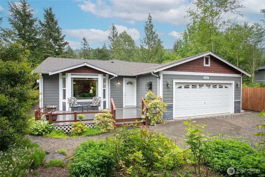 6236 Shamrock Road Maple Falls WA 98266