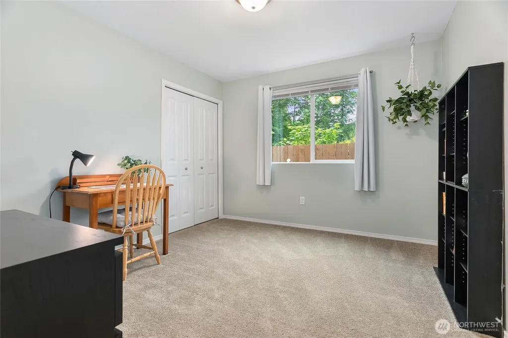 6236 Shamrock Road Maple Falls WA 98266