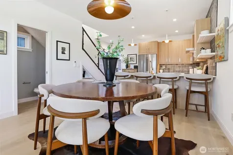 8332 24th Avenue NW Seattle WA 98117