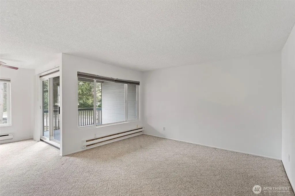 5620 200th Street SW Lynnwood WA 98036