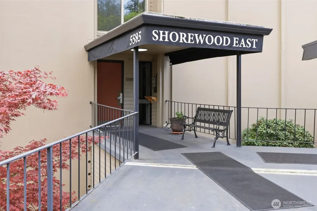 5585 E Evergreen Boulevard Vancouver WA 89661