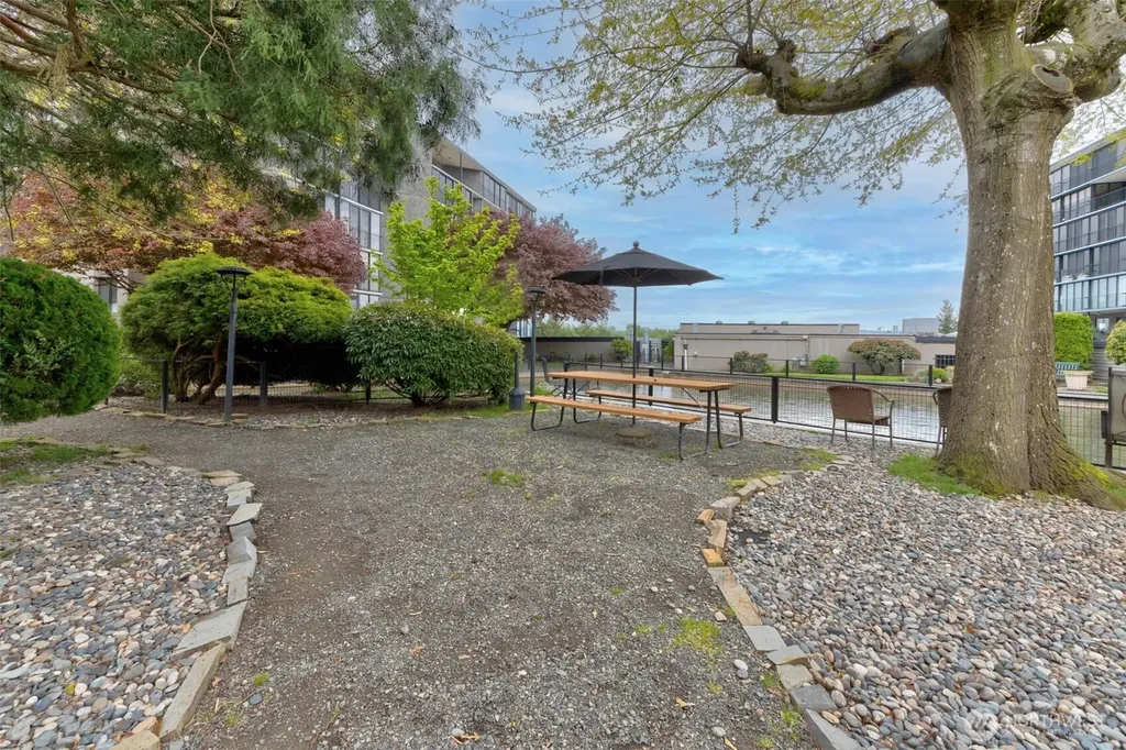 5585 E Evergreen Boulevard Vancouver WA 89661