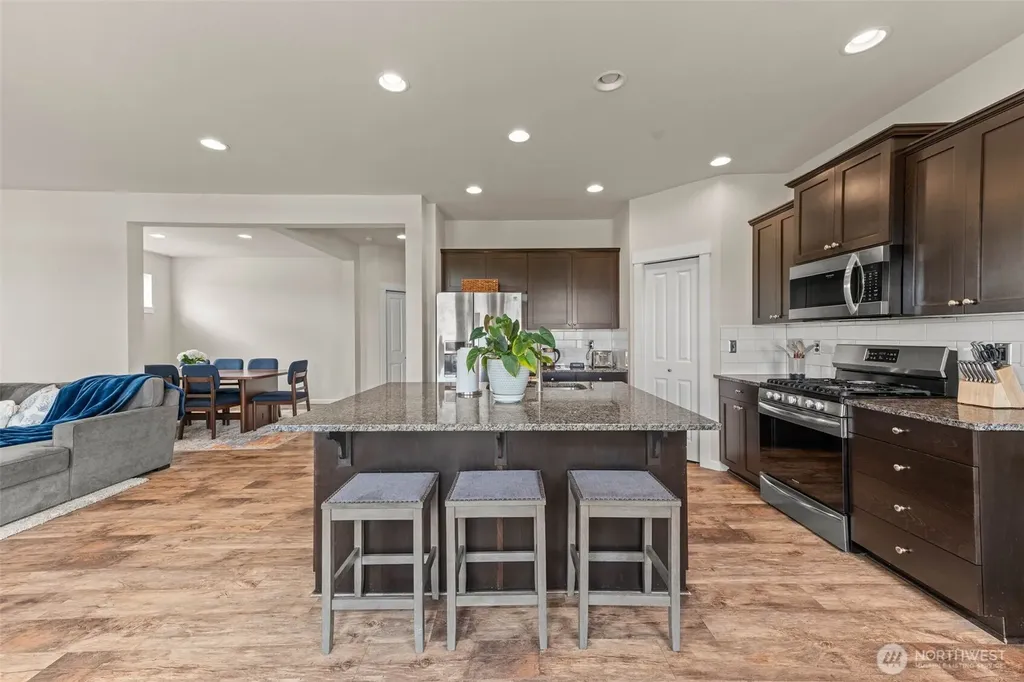 2688 81st Avenue Ct E Edgewood WA 98371