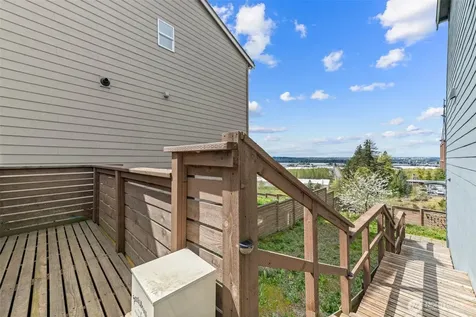 2688 81st Avenue Ct E Edgewood WA 98371