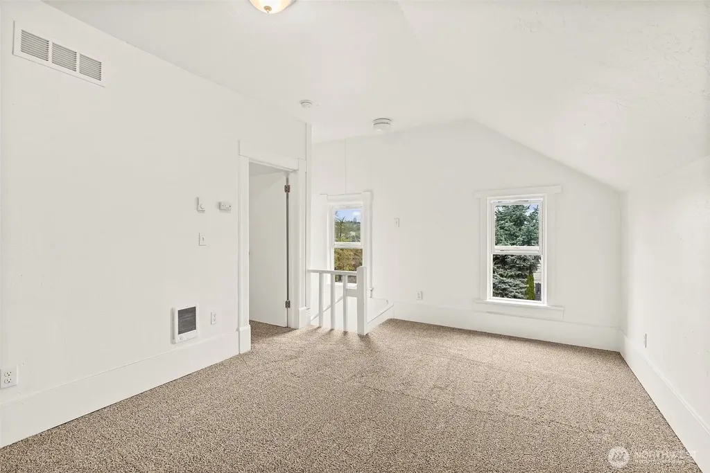 409 S 30th Street Tacoma WA 98402