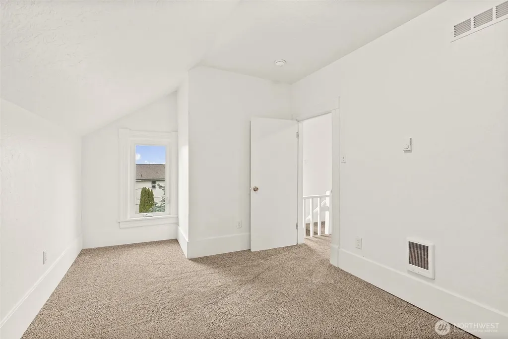 409 S 30th Street Tacoma WA 98402