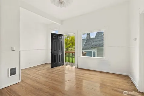 409 S 30th Street Tacoma WA 98402