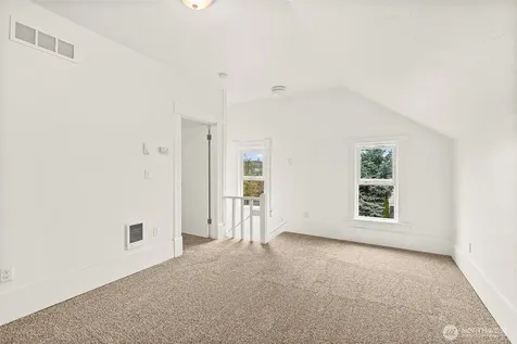 409 S 30th Street Tacoma WA 98402