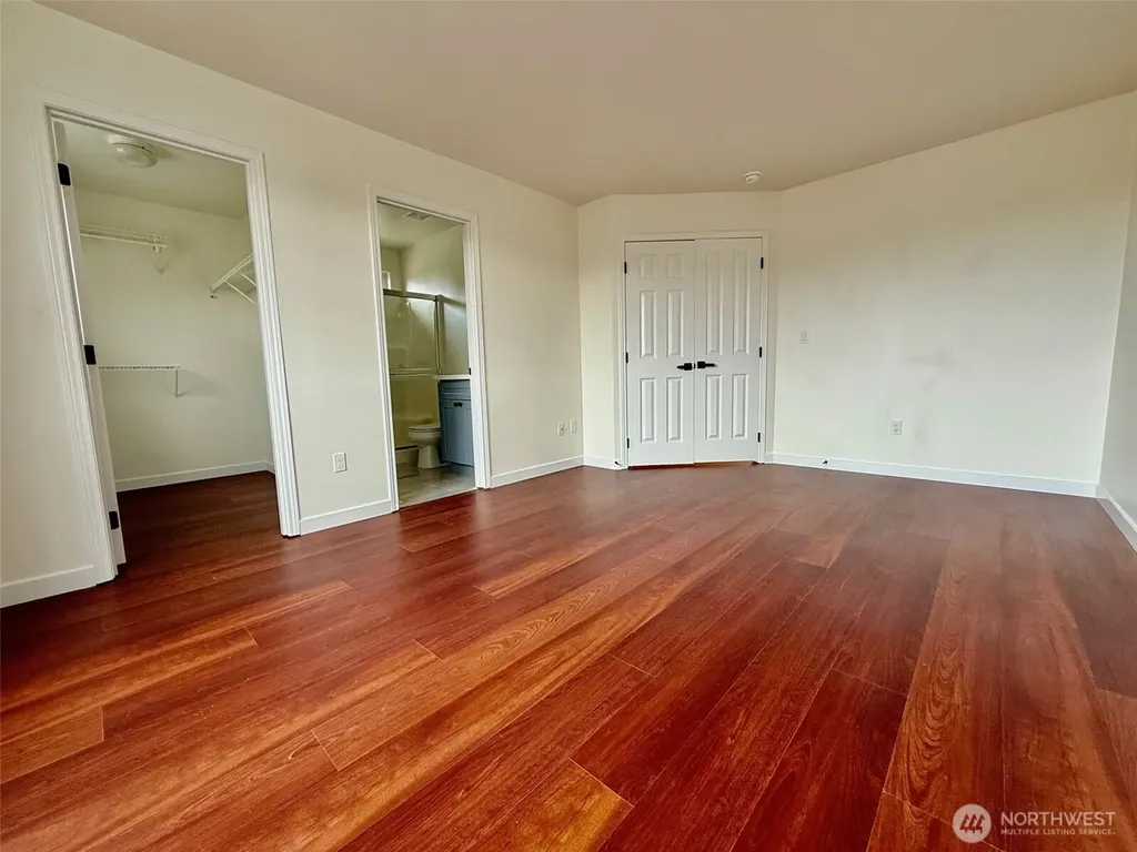 11542 62nd Avenue S Seattle WA 98178