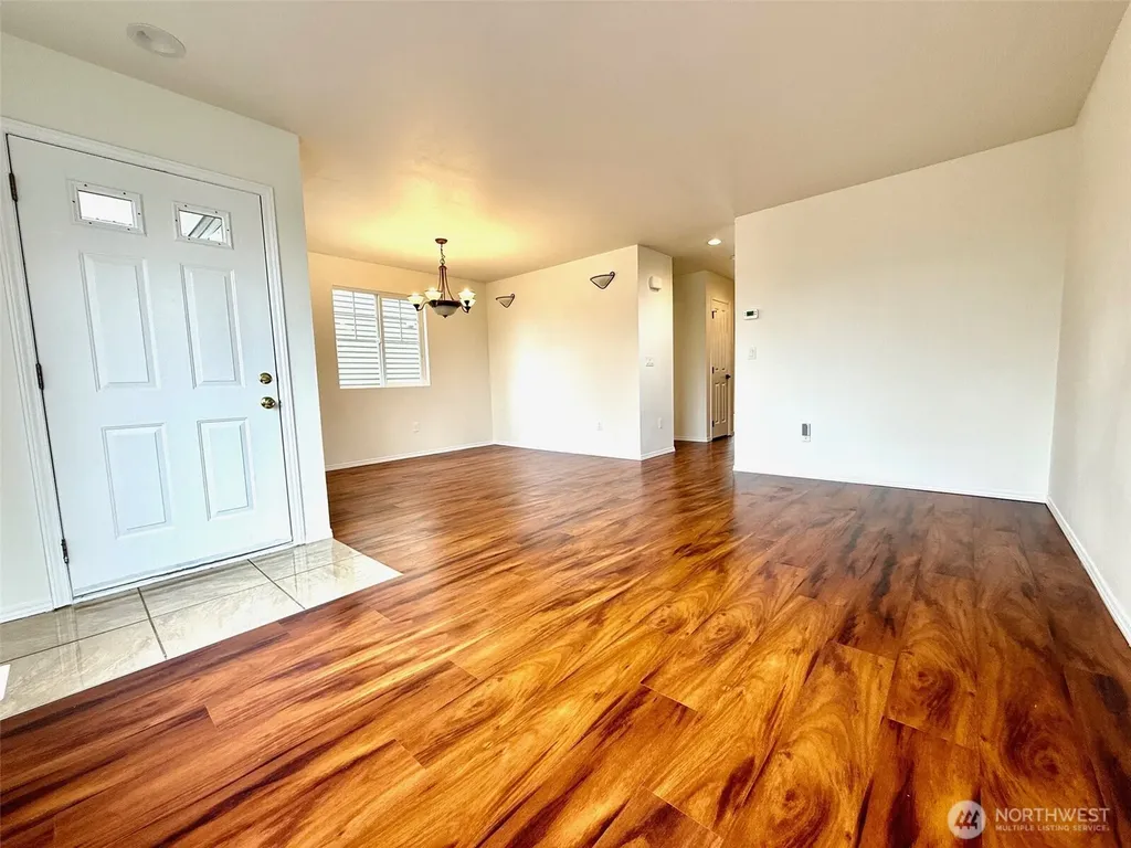 11542 62nd Avenue S Seattle WA 98178