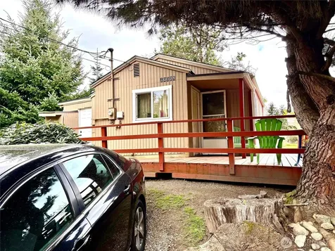 10028 30th Avenue SW Seattle WA 98146