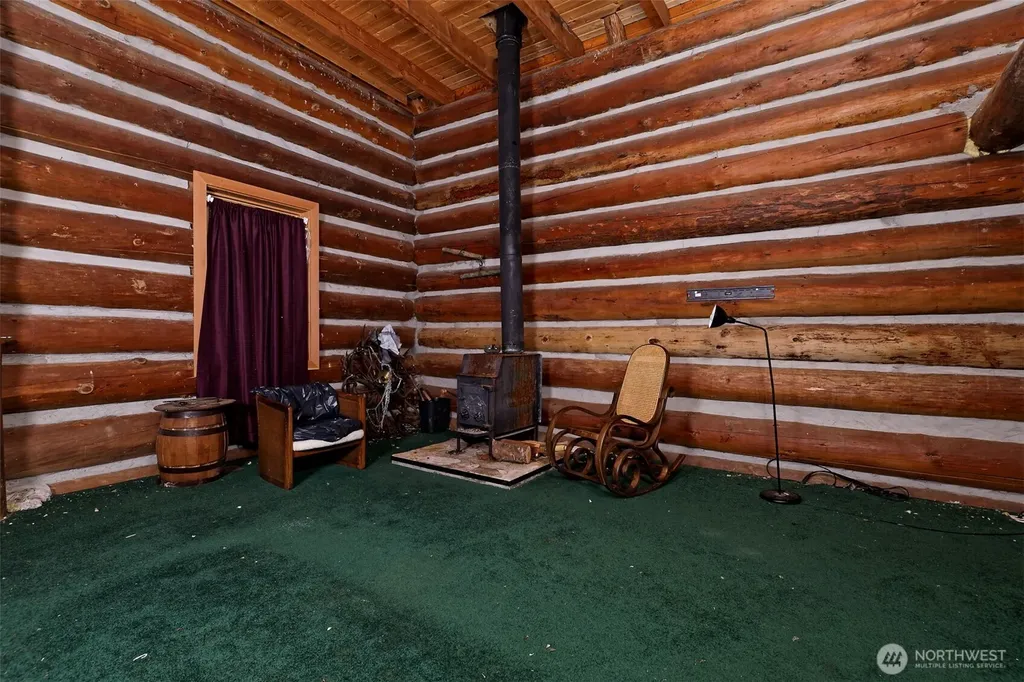1755 Nellita Road NW Seabeck WA 98380