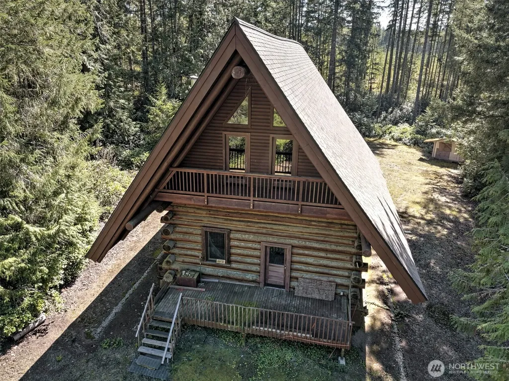 1755 Nellita Road NW Seabeck WA 98380