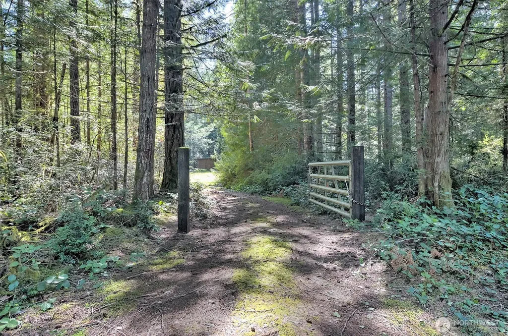 1755 Nellita Road NW Seabeck WA 98380