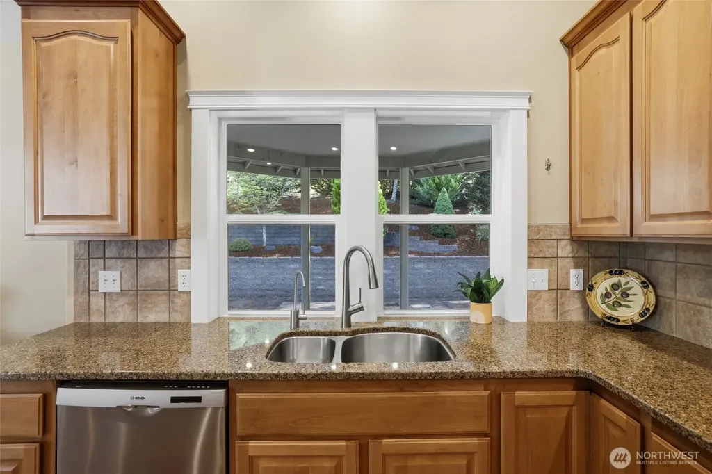 8808 82nd Lane SE Olympia WA 98513