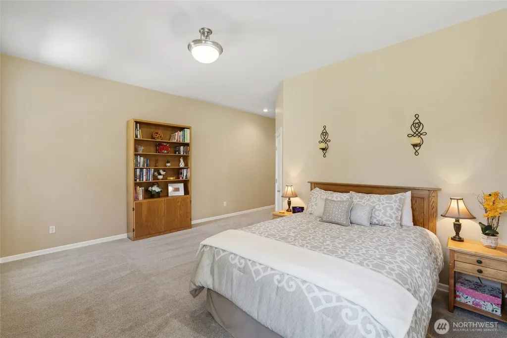 8808 82nd Lane SE Olympia WA 98513