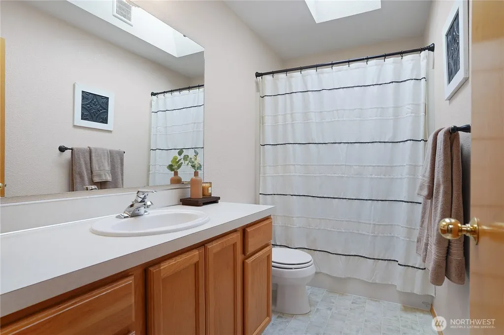 7028 Cavalier Street SW Olympia WA 98512