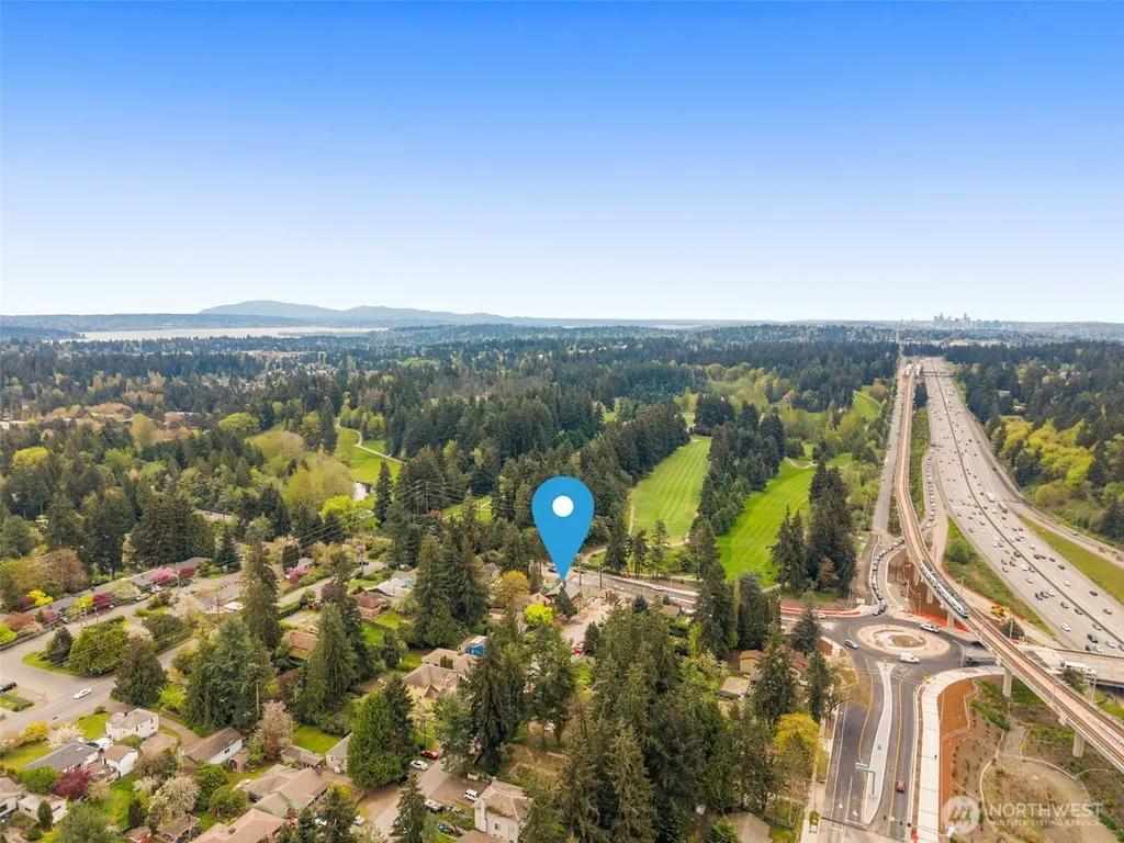 14508 6th Ave NE Shoreline WA 98155