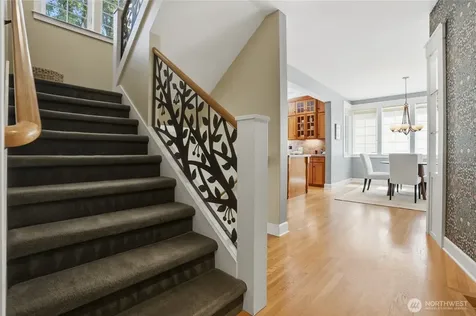 474 Glen Hollow Place SW Bainbridge Island WA 98110