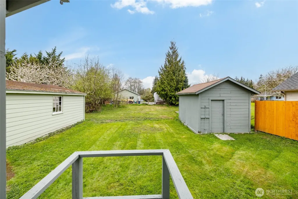 12372 Bartl Street Clear Lake WA 98235