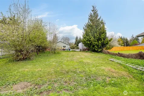 12372 Bartl Street Clear Lake WA 98235