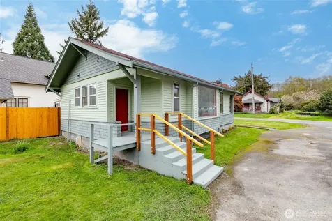 12372 Bartl Street Clear Lake WA 98235