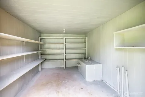 12372 Bartl Street Clear Lake WA 98235
