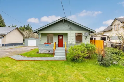 12372 Bartl Street Clear Lake WA 98235