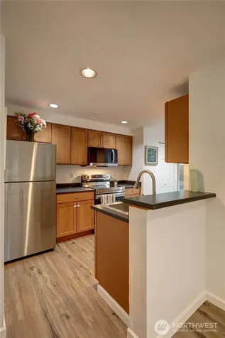 26335 116th Avenue NE Kent WA 98030