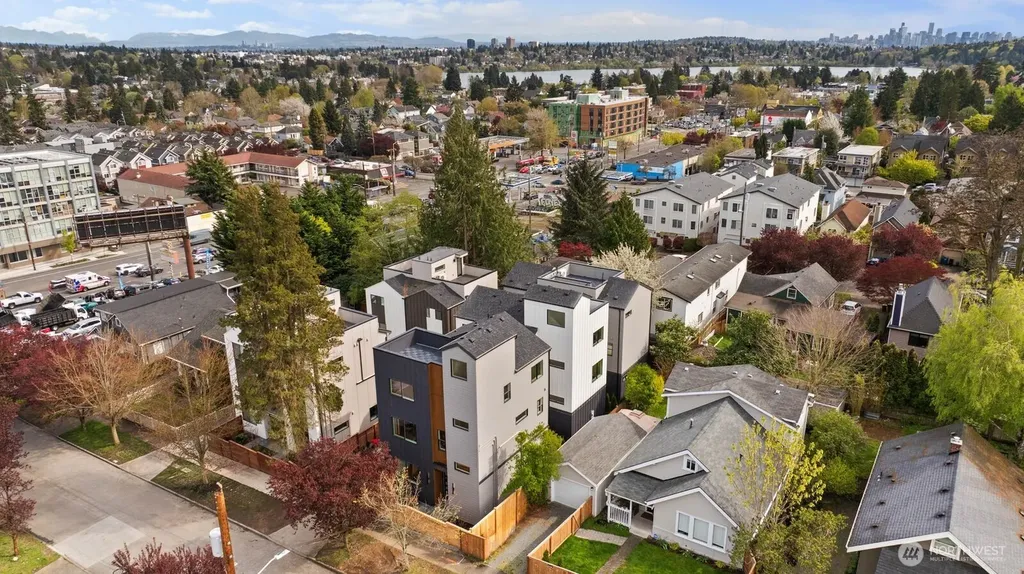 931 N 87th Street Seattle WA 98103