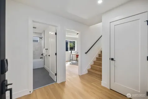 931 N 87th Street Seattle WA 98103