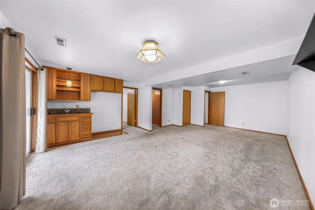 1356 Welling Road Bellingham WA 98226