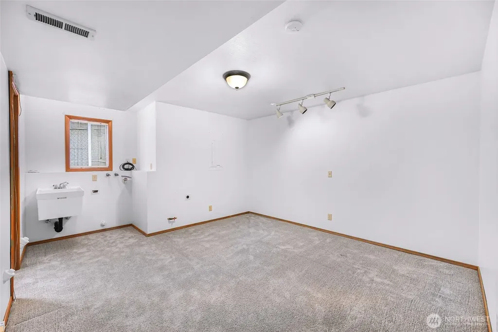 1356 Welling Road Bellingham WA 98226