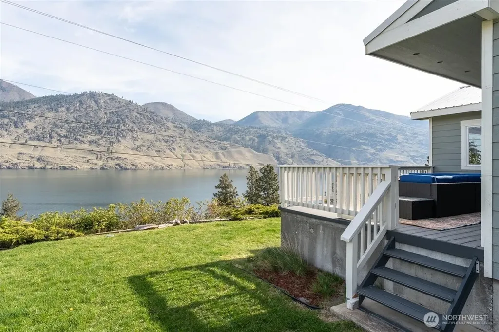 104 Mirage Lane Chelan WA 98816