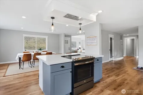 104 Mirage Lane Chelan WA 98816