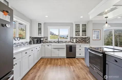104 Mirage Lane Chelan WA 98816