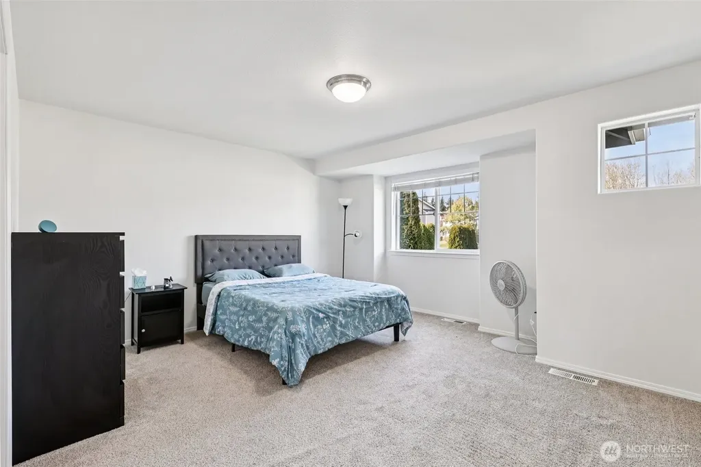 3206 96th Pl SE Everett WA 98208