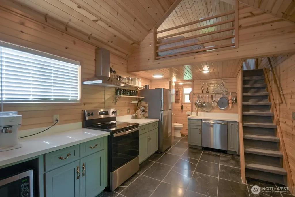 1546 Reservation Road SE Olympia WA 98513