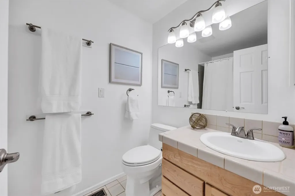 2212 186th Avenue NE Redmond WA 98052