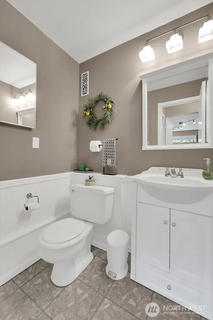 2212 186th Avenue NE Redmond WA 98052