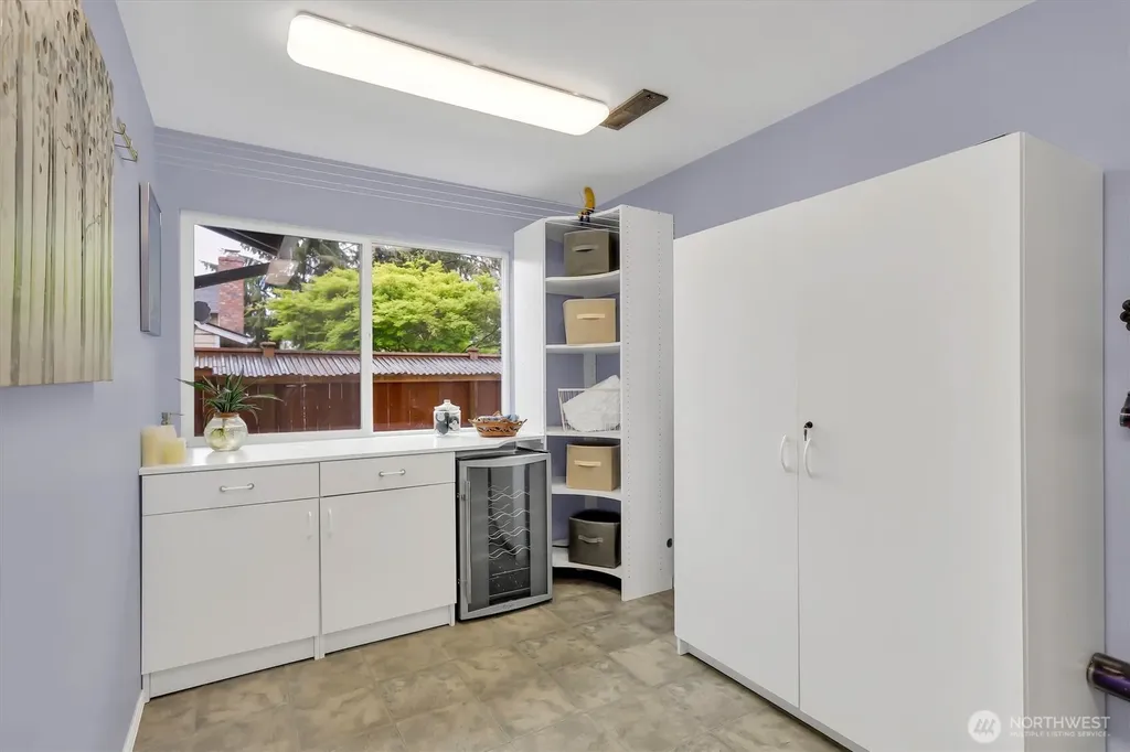 2212 186th Avenue NE Redmond WA 98052