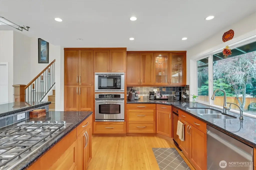 2212 186th Avenue NE Redmond WA 98052