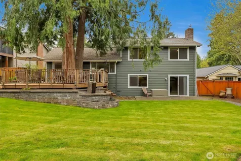 2212 186th Avenue NE Redmond WA 98052