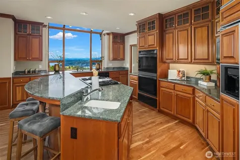 17120 SE 58th Street Bellevue WA 98006